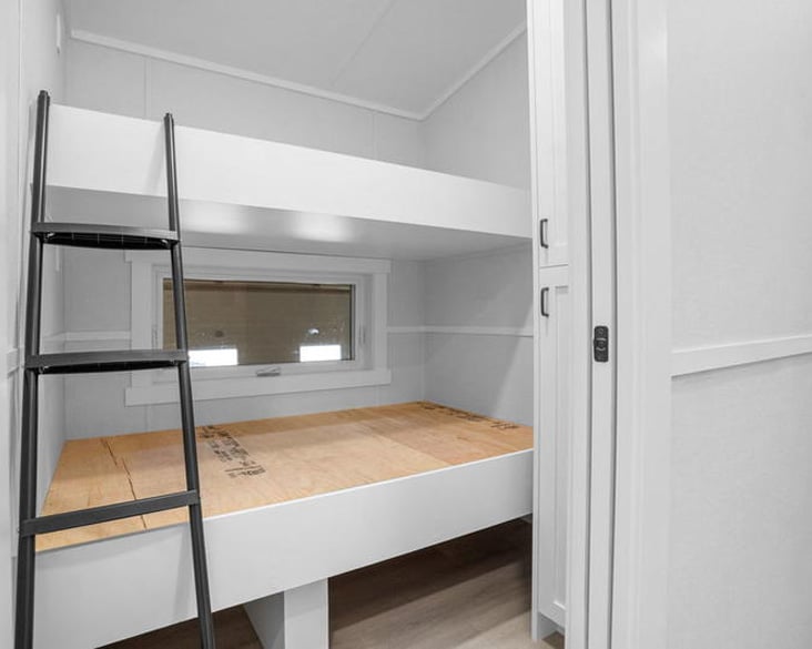 transcend Park Model Interior Bunkbeds
